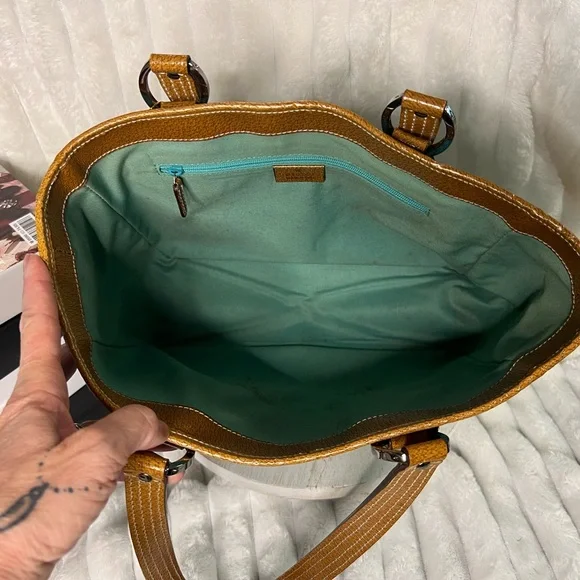 Gucci GG Blue Canvas Tote with Brown Leather Trim with COA - Picture 14 of 15